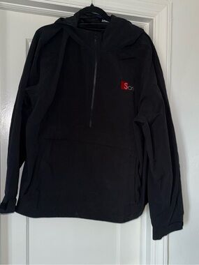 EUC Land’s End Branded Black Half-Zip Hoodie with Subtle Logo